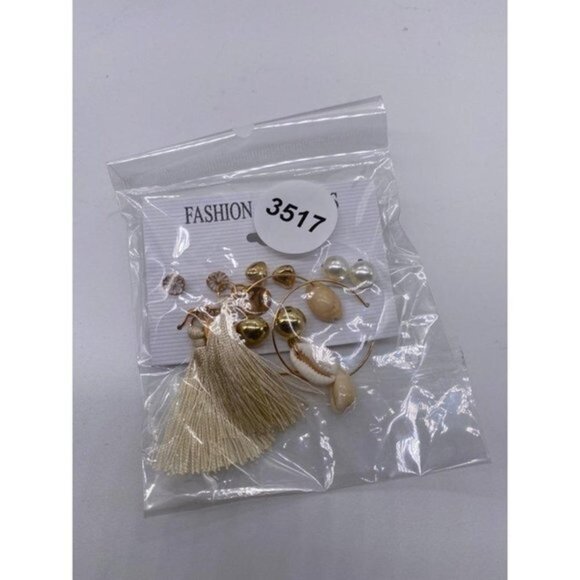 Fashion Jewelry Women’s Earrings 6pcs - Picture 2 of 6